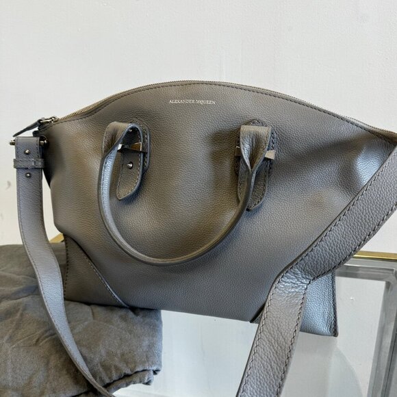 Alexander McQueen Legend Pebbled Leather Oversized Tote Satchel, Grey. LIKE NEW - Picture 2 of 16